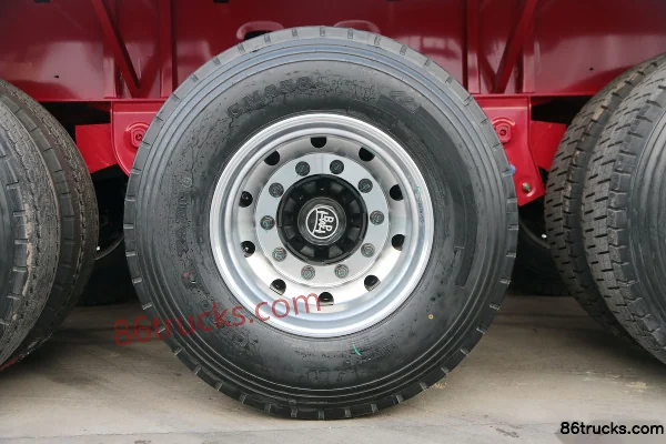 CIMC Huajun 13m Junlong L400 Flatbed Semi-trailer Chassis (1) | 86Trucks