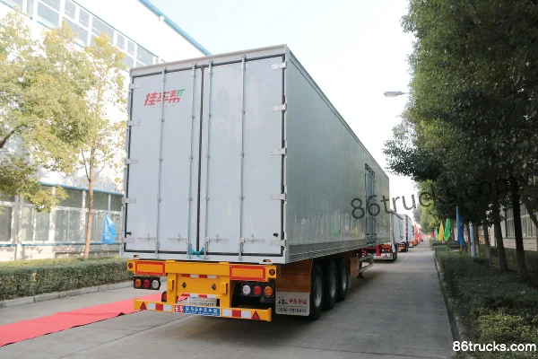 CIMC Huajun 45ft Gooseneck Container Semi-trailer Exterior (2) | 86Trucks