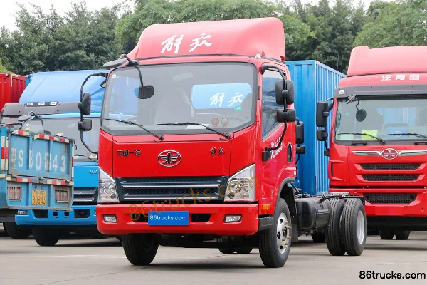 FAW Jiefang Hu VN 130 hp 4X2(6 wheels) 4.16m Single-row Van Light Truck Exterior (3) | 86Trucks