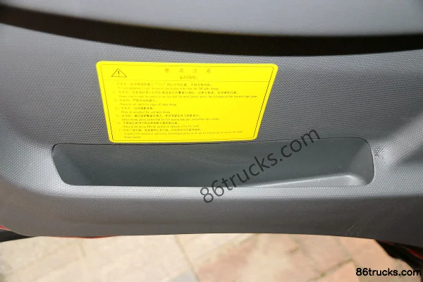 FAW Jiefang Hu VN 130 hp 4X2(6 wheels) 4.16m Single-row Van Light Truck Cab (3) | 86Trucks