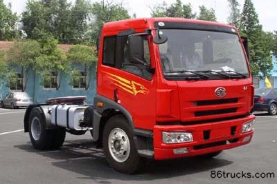 FAW Jiefang Hanwei (J5M) Heavy Truck 240 hp 4X2(6 wheels) Tractor Truck Exterior