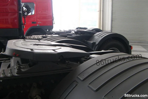 Volvo FM tracteur routier 400 ch 4X2(6 roues) Châssis (1) | 86Trucks