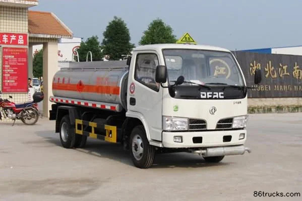 Jiangte Jiangte JMC chassis fuel tanker truck