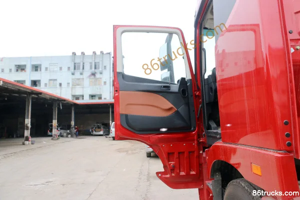 Foton AumanEST 6 Series Heavy Truck Standard Load Edition 280 hp 6X2(8 wheels) 9.6m Flatbed Cargo Truck (440 Rear Axle) Cab (1) | 86Trucks