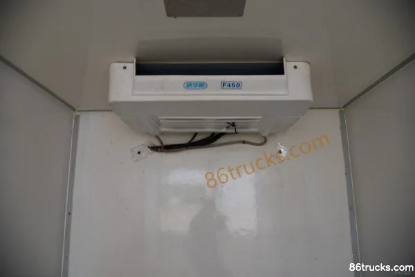 Senyuan SE4 4.5T 4m Single Row Pure Electric Refrigerated Truck 4X2(6 wheels) Chassis (3) | 86Trucks