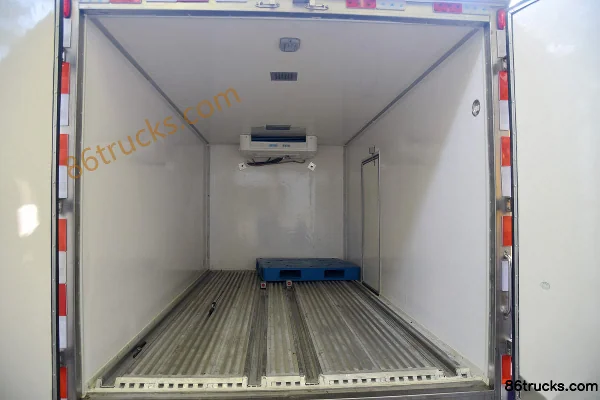 Senyuan SE4 4.5T 4m Single Row Pure Electric Refrigerated Truck 4X2(6 wheels) Chassis (2) | 86Trucks