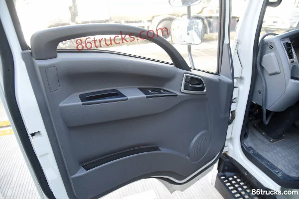 Senyuan SE7 7.5T 4.1m Single Row Pure Electric Refrigerated Truck 4X2(6 wheels) Cab (1) | 86Trucks