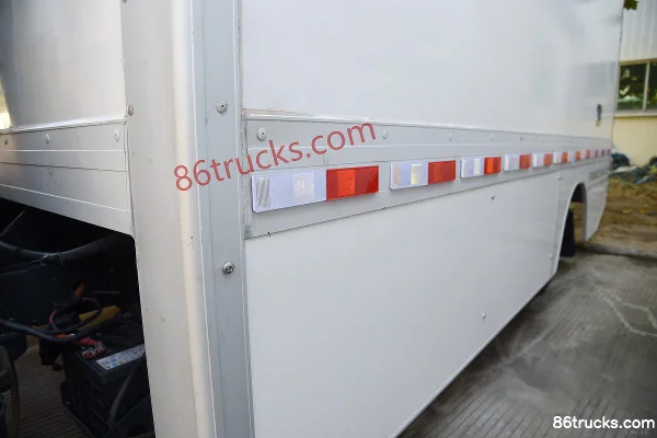 Senyuan SE7 7.5T 4.1m Single Row Pure Electric Refrigerated Truck 4X2(6 wheels) Body (1) | 86Trucks