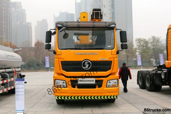 SHACMAN Delong H3000 270hp 6X4(10 wheels) Truck Mounted Crane Exterior (2) | 86Trucks