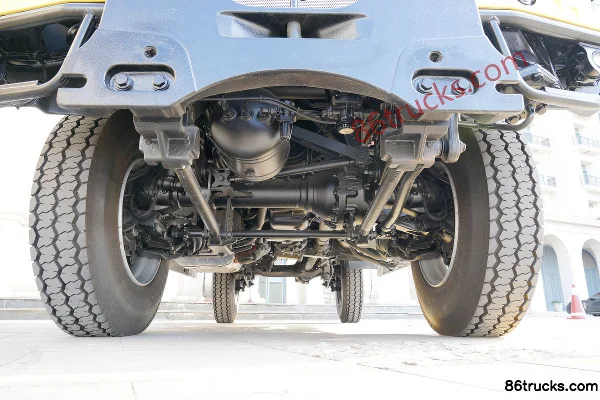 Mercedes-Benz Unimog U423 231hp 4X4(6 wheels) Road-Rail Dual Purpose Truck Chassis (1) | 86Trucks