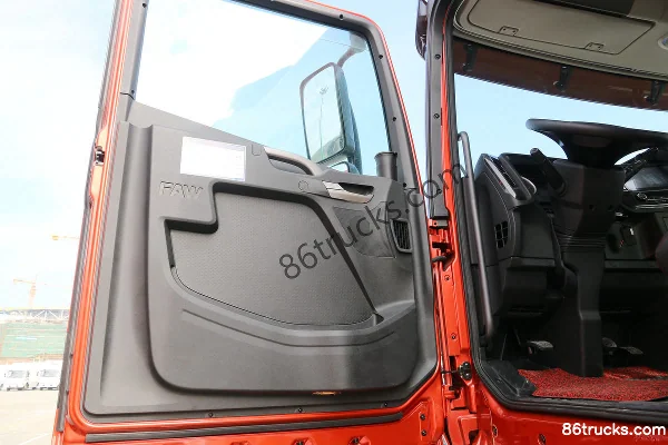 FAW Jiefang Qingdao JH6 Heavy Truck 2019 Model Zhizun Edition 550 hp 6X4(10 wheels) Tractor Truck Cab (3) | 86Trucks