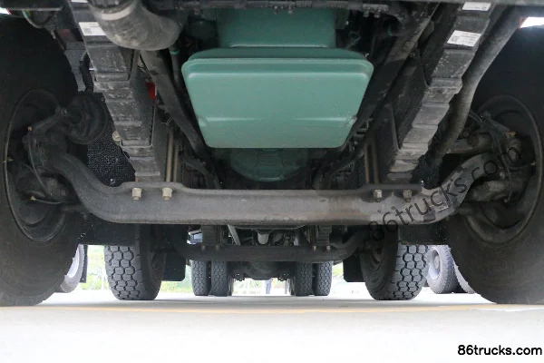 FAW Jiefang New J6P Heavy Truck 500 hp 8X4(12 wheels) 8.8m Dump Truck Chassis (1) | 86Trucks