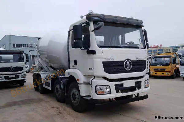 SHACMAN Delong New M3000 Lightweight Version 340 hp 8X4(12 wheels) 7.98 m³ Concrete Mixer Truck Exterior