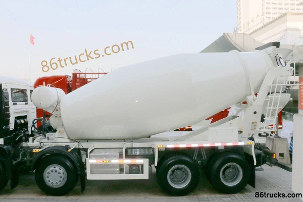 Sinotruk HOWO T5G Regulation Edition 340 hp 8X4(12 wheels) Concrete Mixer Truck (China VI) Body (2) | 86Trucks