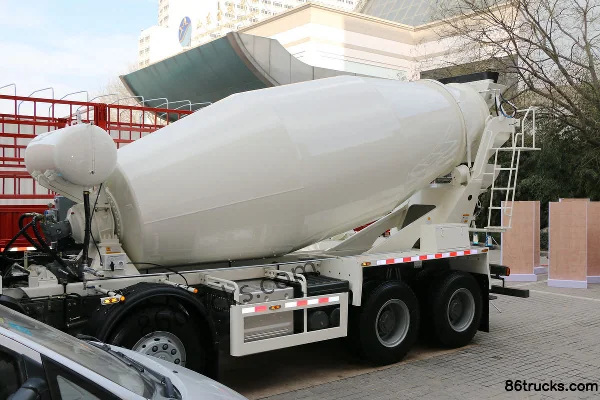 Sinotruk HOWO T5G Regulation Edition 340 hp 8X4(12 wheels) Concrete Mixer Truck (China VI) Body (1) | 86Trucks