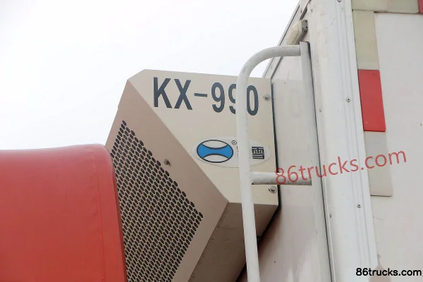 FAW Jiefang nouveau J6P camion lourd 420 ch 8X4(12 roues) camion frigorifique 9,6 m (marque Hongtianniu) Carrosserie (1) | 86Trucks