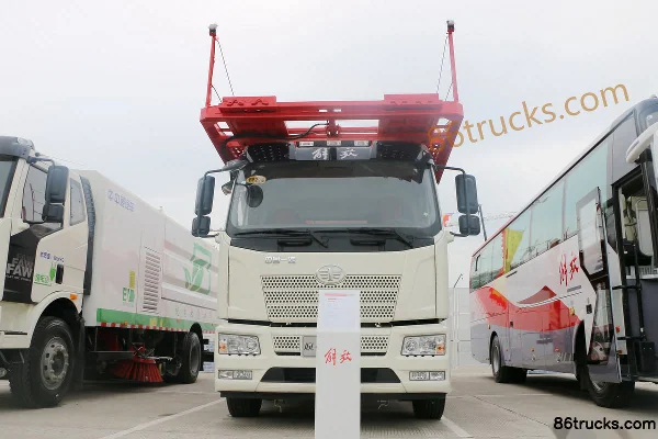 FAW Jiefang J6L Heavy Truck 240 hp 4X2(6 wheels) Car Transporter Exterior (2) | 86Trucks