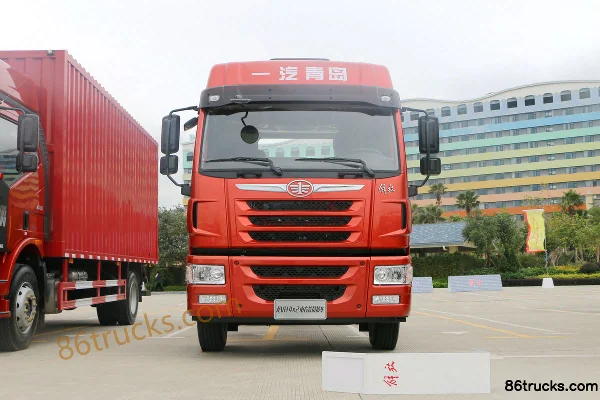 FAW Jiefang Qingdao Long VH Medium Truck 180hp 4X2(6 wheels) 6.75m Flatbed Cargo Truck Exterior (2) | 86Trucks