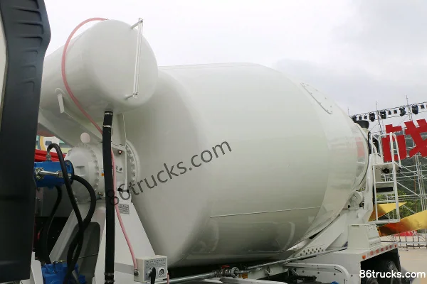 FAW Jiefang J6L Lightweight Version 320 hp 8X4(12 wheels) Concrete Mixer Truck Body (1) | 86Trucks