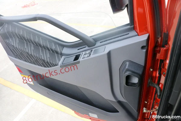 FAW Jiefang nouveau J6P camion lourd 440 ch 6X4(10 roues) LNG tracteur routier (China VI) Cabine (2) | 86Trucks