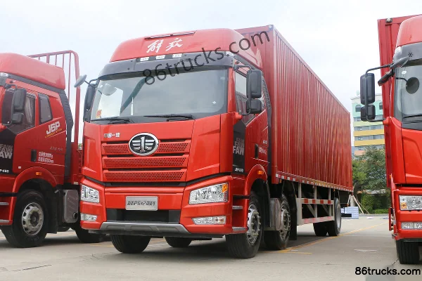 FAW Jiefang nouveau J6P poids lourd version qualité-prix 240 ch 6X2(8 roues) camion porteur fourgon 9,65 m Extérieur (3) | 86Trucks