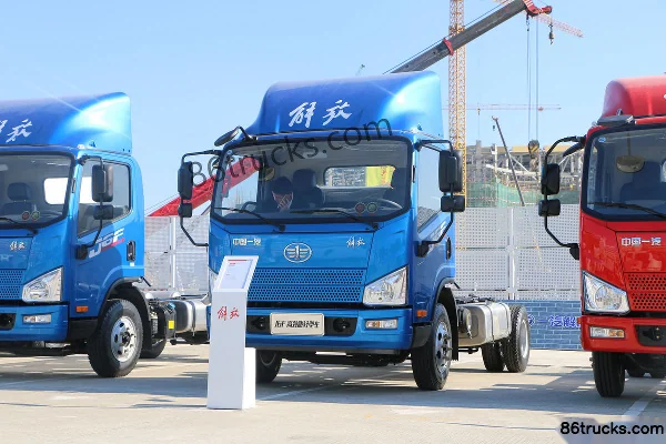 FAW Jiefang J6F Efficient Edition 160hp 4X2(6 wheels) 4.21m Single Row Van Light Truck Chassis Exterior (3) | 86Trucks