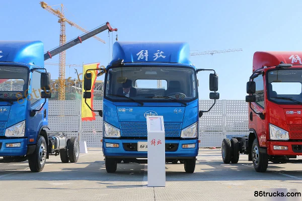 FAW Jiefang J6F Efficient Edition 160hp 4X2(6 wheels) 4.21m Single Row Van Light Truck Chassis Exterior (2) | 86Trucks