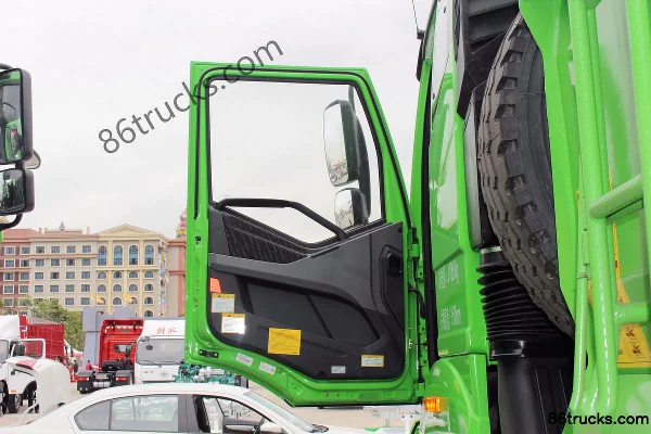 FAW Jiefang New J6P Heavy Truck 420hp 8X4(12 wheels) 6.2m Dump Truck Cab (1) | 86Trucks