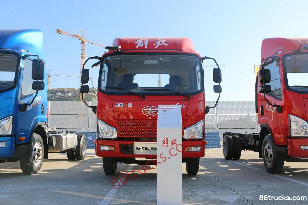 FAW Jiefang J6F 130hp 4X2(6 wheels) 4.16m Single Row Van Light Truck Chassis Exterior (2) | 86Trucks