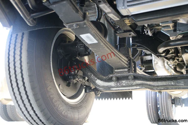 FAW Jiefang J6F 130hp 4X2(6 wheels) 4.16m Single Row Van Light Truck Chassis (2) | 86Trucks
