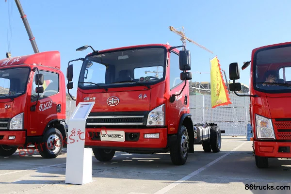 FAW Jiefang Hu VH 156 ch 4X2(6 roues) 4,16 m châssis de camion fourgon, cabine simple Extérieur (3) | 86Trucks