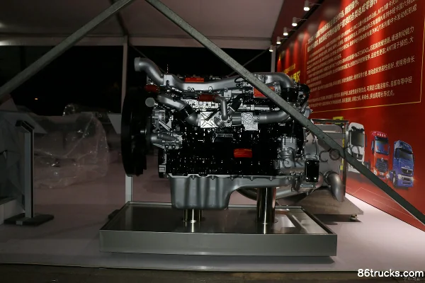 Sinotruk MT13.48-60 480 hp 13L China VI natural gas engine Exterior (2) | 86Trucks