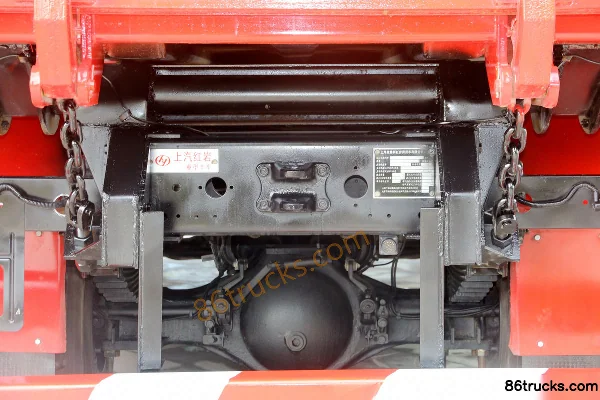 SAIC Hongyan Jiebao C6 Composite Edition 245hp 6X2(8 wheels) 6X2R 4.5m dump truck Body (3) | 86Trucks