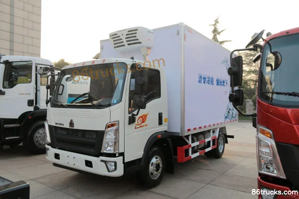 Sinotruk HOWO Hanjiang 170 hp 4X2(6 wheels) 4.1 m refrigerated truck (China VI) Exterior (2) | 86Trucks