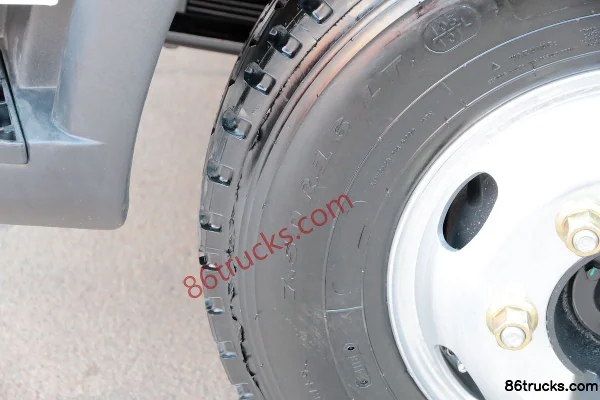 Sinotruk HOWO Hanjiang 170 hp 4X2(6 wheels) 4.1 m refrigerated truck (China VI) Chassis (3) | 86Trucks