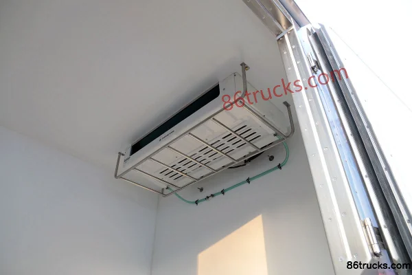 Sinotruk HOWO Hanjiang 170 hp 4X2(6 wheels) 4.1 m refrigerated truck (China VI) Body (1) | 86Trucks