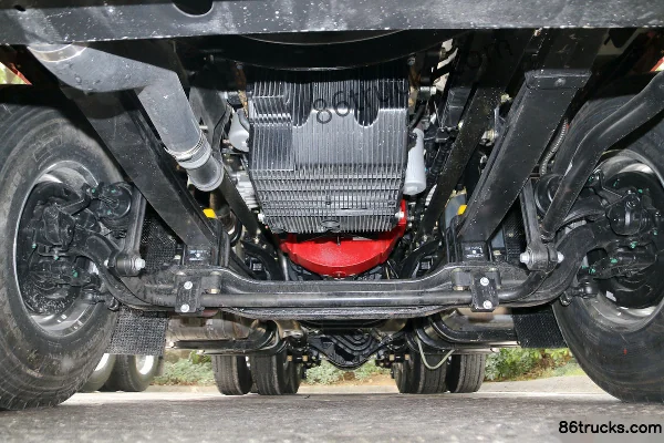 Foton Auman EST 6 Series Heavy Truck 560hp 6X4(10 wheels) Tractor Truck (China VI) Chassis (2) | 86Trucks