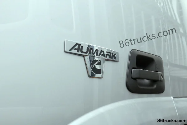 Foton Auman R Series 220 hp 4X2(6 wheels) Chick Transport Truck (Zhongdakai Brand) Body (3) | 86Trucks