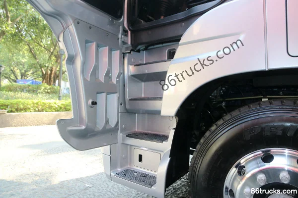 Foton Auman EST 6 Series Heavy Truck 550 ch 6X4(10 roues) Tracteur routier Cabine (1) | 86Trucks
