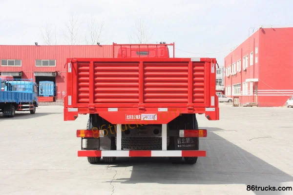 FAW Jiefang J6M Heavy Truck Standard Load 280hp 8X4(12 wheels) 9.5m Van Truck Body (2) | 86Trucks