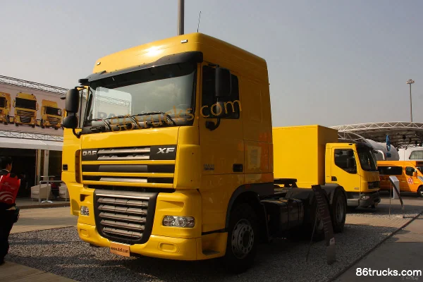 DAF XF Heavy Truck 340 hp 6X4(10 wheels) Tractor Truck (XF105) Exterior (3) | 86Trucks