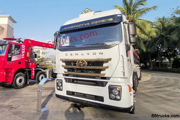 SAIC Hongyan GenlyonC500 camion lourd 430 ch 6X2(8 roues) tracteur routier Extérieur (3) | 86Trucks