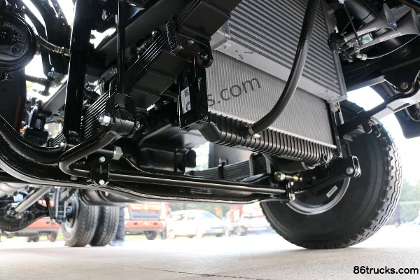 Sinotruk HOWO Hanvo Single Row Light Truck Chassis (China VI) 4X2(6 wheels) (1) | 86Trucks