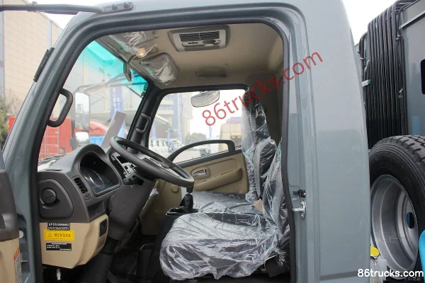 Feidi A3 130 ch 4X2(6 roues) camion benne à compaction Cabine (2) | 86Trucks