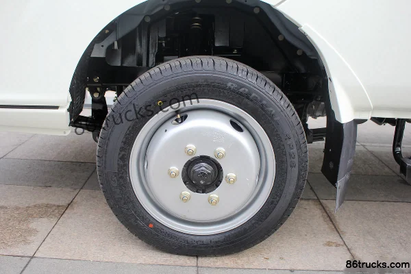 Feidi GX 1.5L Gasoline/CNG (China VI) 3.02m Double Row Stake Micro Truck 4X2(6 wheels) Chassis (3) | 86Trucks