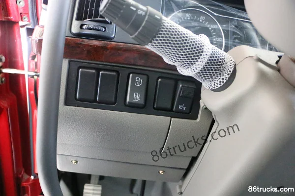 Dayun New N8E Heavy Truck Basic Edition 375 hp 4X2(6 wheels) Tractor Truck (China VI) Cab (2) | 86Trucks