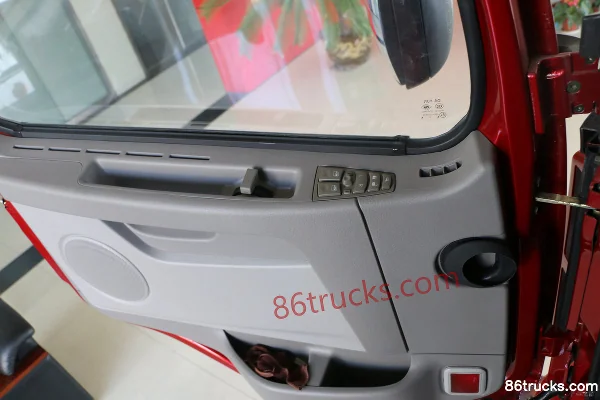 Dayun Nouveau N8E camion lourd type standard 375 ch 6X4(10 roues) tracteur routier Cabine (3) | 86Trucks