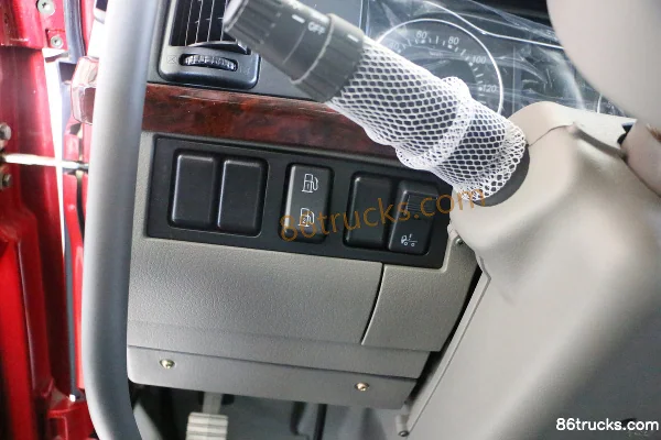 Dayun Nouveau N8E camion lourd type standard 375 ch 6X4(10 roues) tracteur routier Cabine (2) | 86Trucks