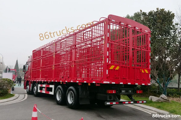 XCMG Hanfeng G7 Lightweight Edition 400hp 8X4(12 wheels) 9.5m Cage Van Cargo Truck Exterior (2) | 86Trucks