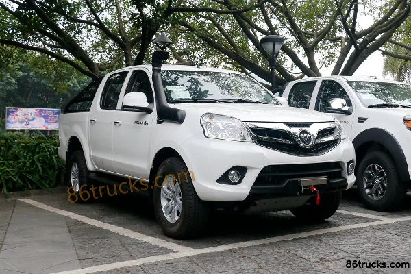Foton Tunland S 2018 Comfort 2.8T Diesel 177hp Automatic 4WD Double Row Pickup (China V) Cab